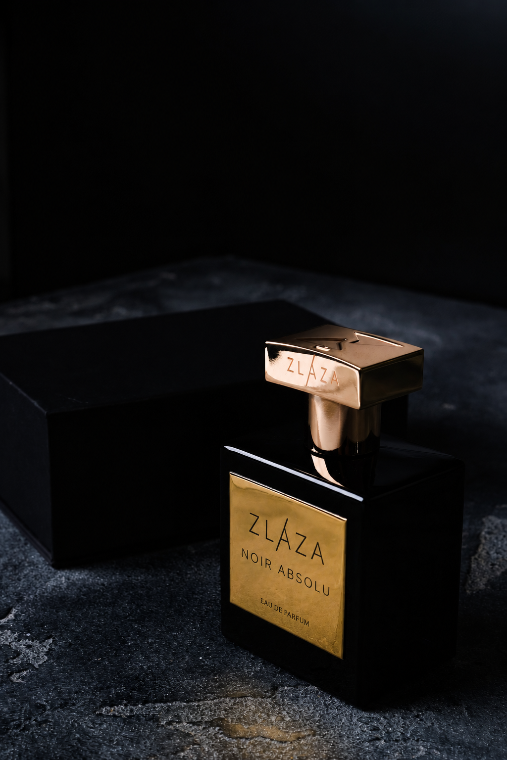 NOIR ABSOLU